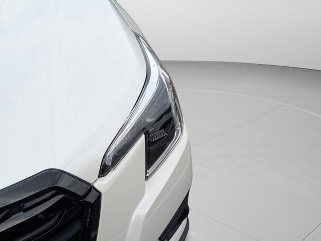 Used 2023 White Subaru Base image 26