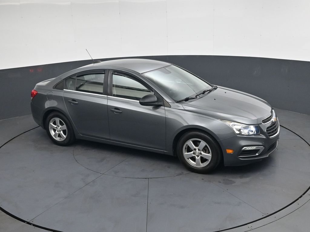Used 2016 Silver Chevrolet 1LT image 31