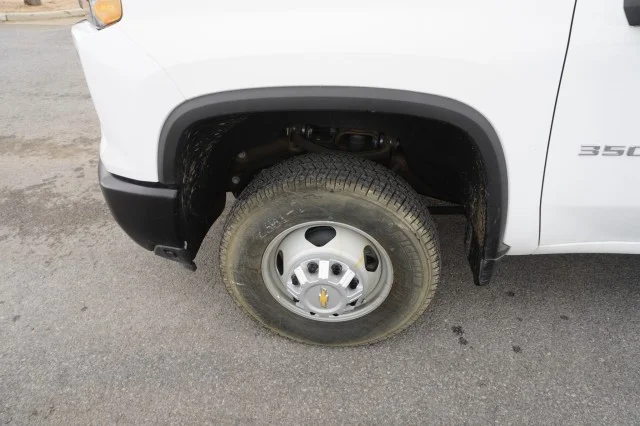 New 2024 Summit White Chevrolet Work Truck image 12