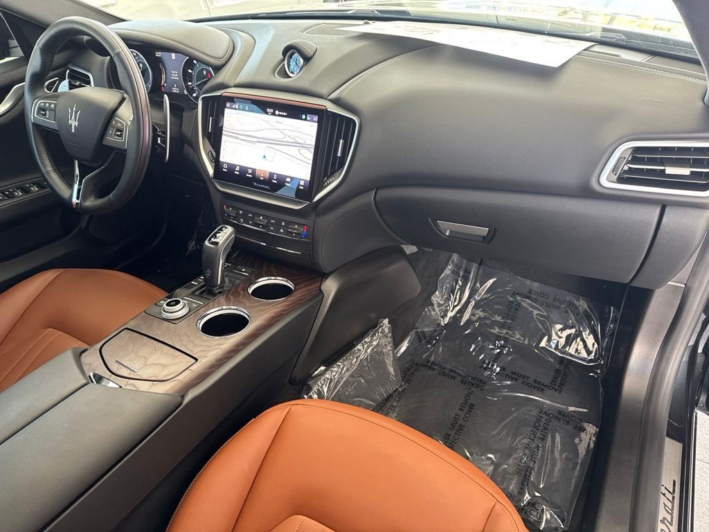 Certified Used 2023 Nero Noctis Black Maserati Modena image 18