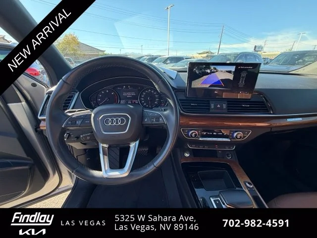 Used 2022  Audi 45 S line Premium image 11