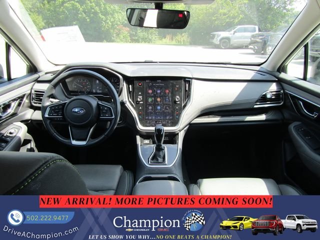 Used 2023 White Subaru Onyx Edition image 10