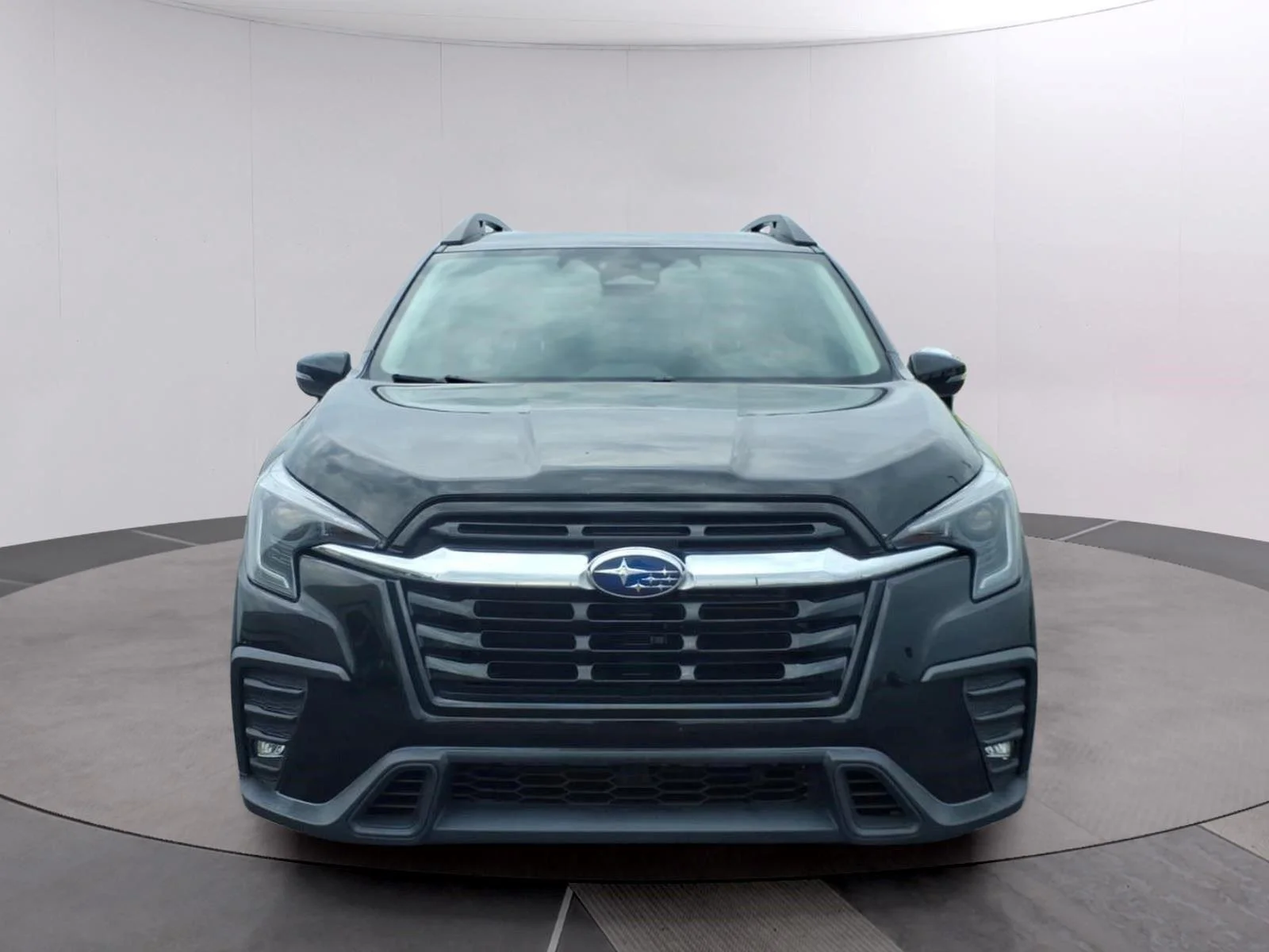 Used 2023 Crystal Black Silica Subaru Limited image 8
