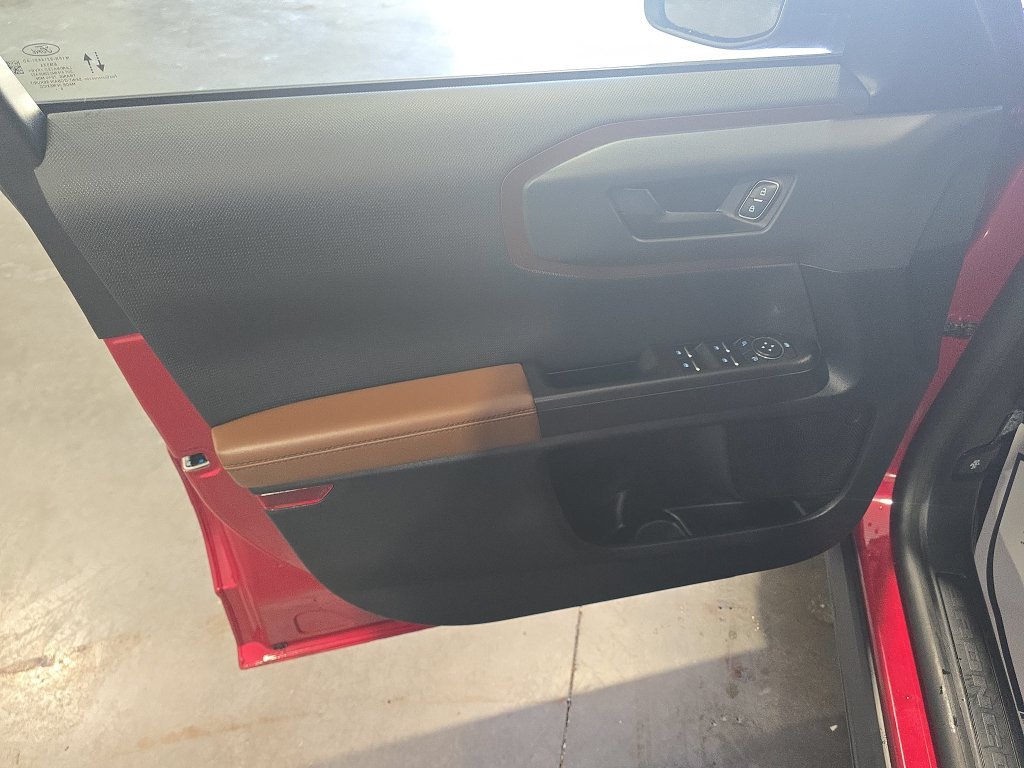 Used 2021 Red Ford Outer Banks image 12