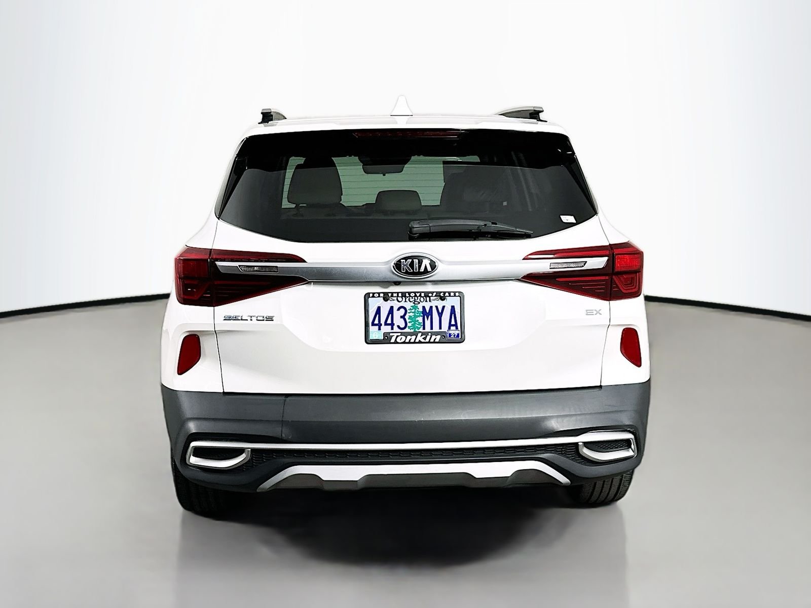 Used 2021 Snow White Pearl Kia EX image 6