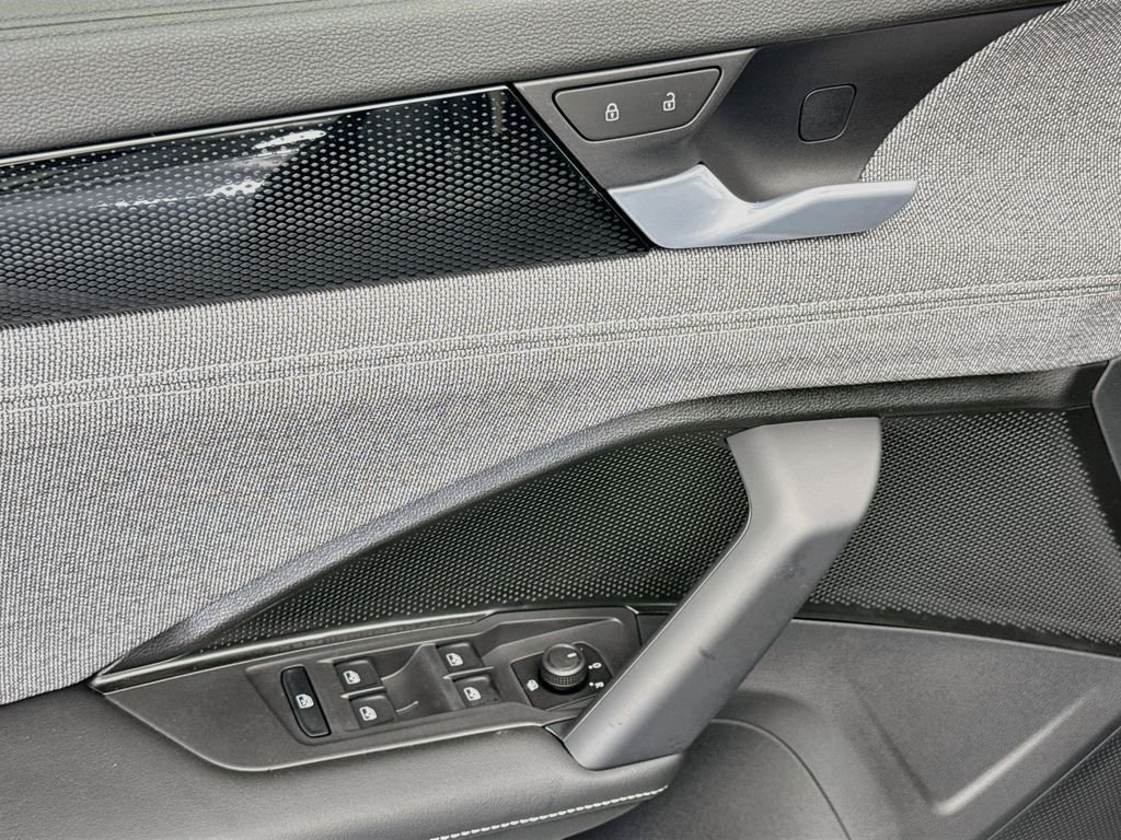 New 2026 Platinum Gray Metallic Volkswagen S image 21