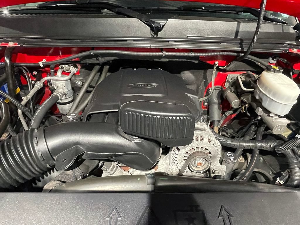 Used 2011 FIRE RED GMC SLE image 22