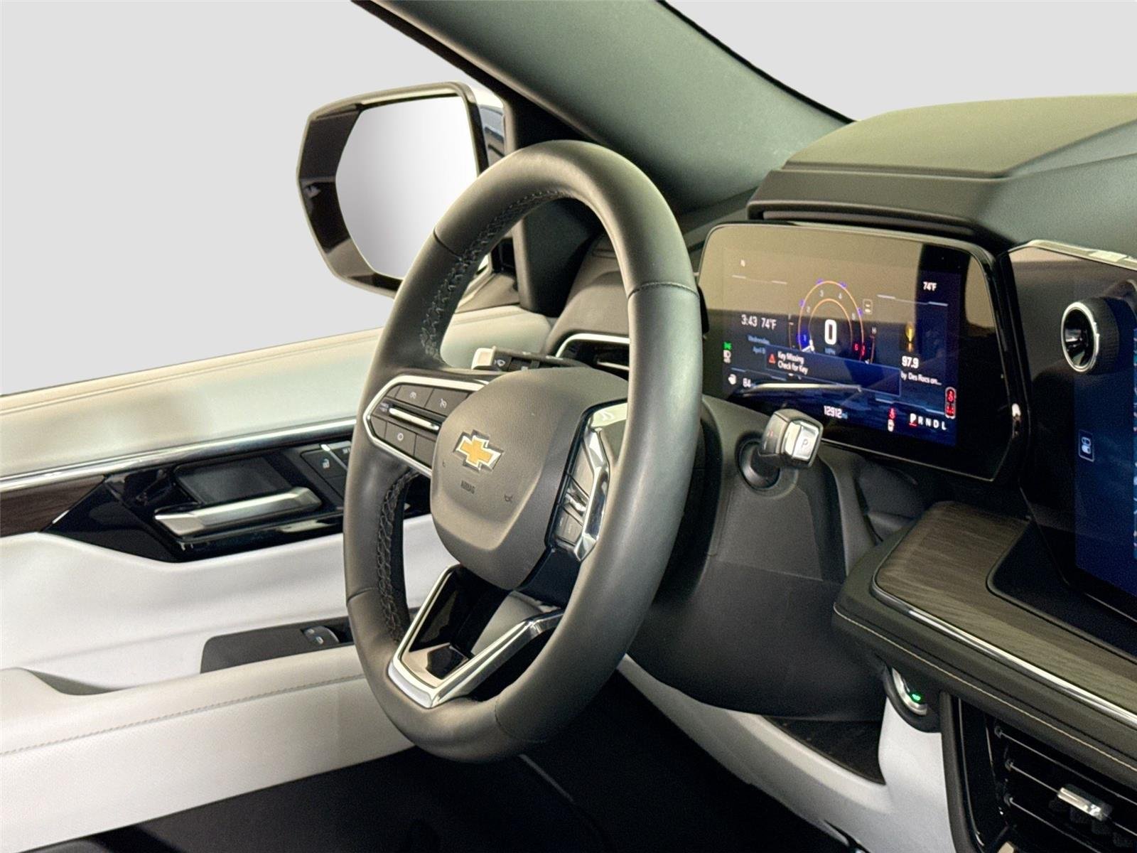 Used 2025 Lakeshore Blue Metallic Chevrolet Premier image 39