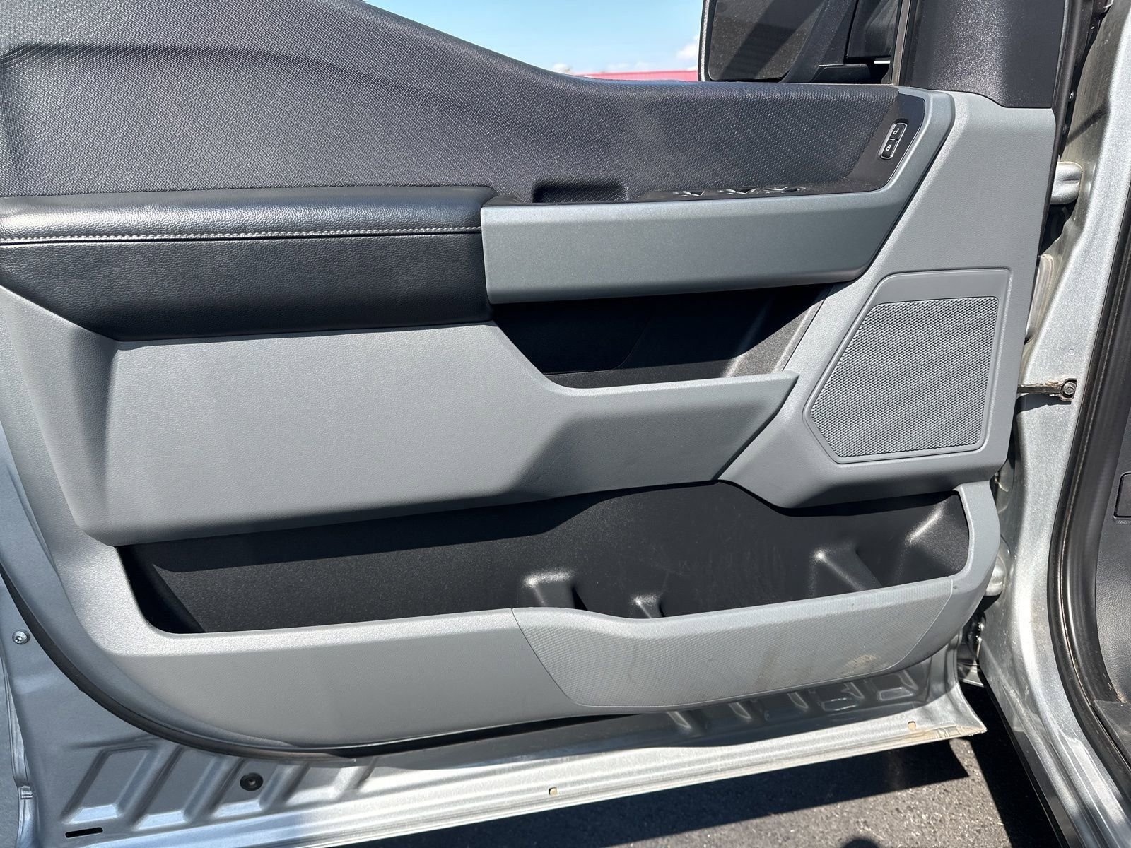 2023 Ford F-150 XLT - Photo 18