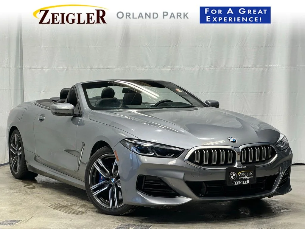 2025 BMW 8 Series 840i xDrive Convertible's photo