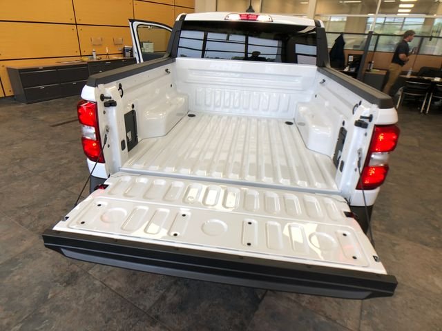 New 2026 Oxford White Ford XLT image 20