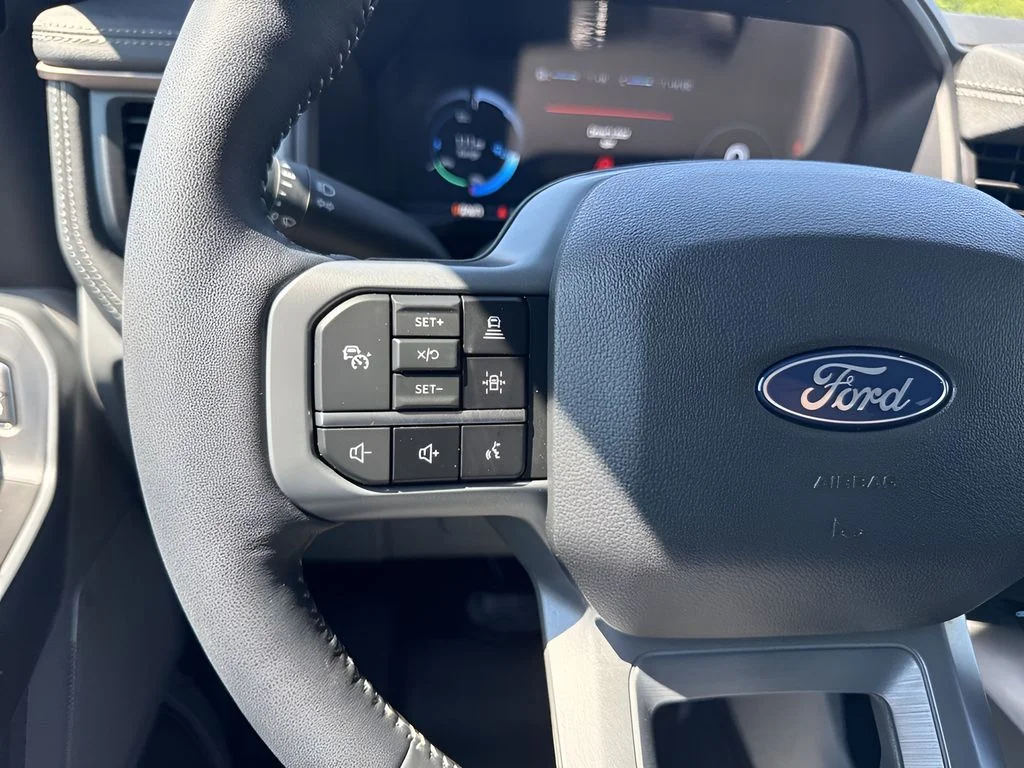 Used 2024 Black Ford Flash image 14