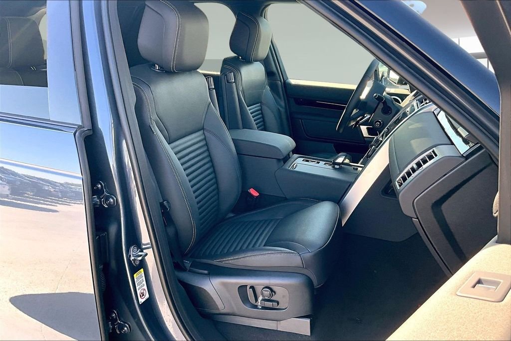 New 2026 VARESINE BLUE Land Rover S image 12
