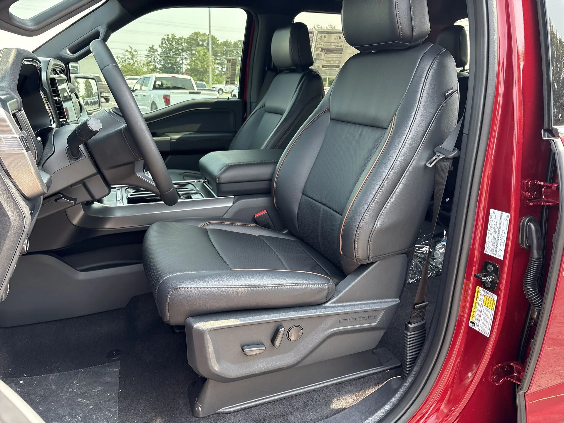 New 2026 Ruby Red Metallic Tinted Clearcoat Ford Lariat® image 18