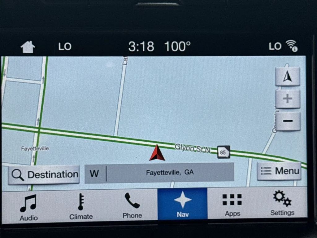 Used 2017 White Ford Lariat image 30