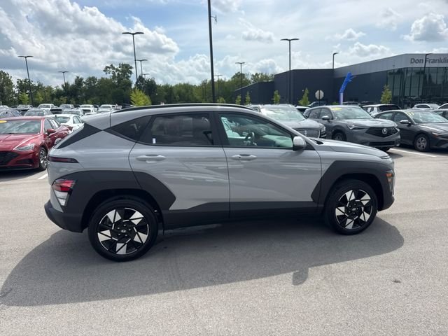 Used 2024 Gray Hyundai SEL image 6