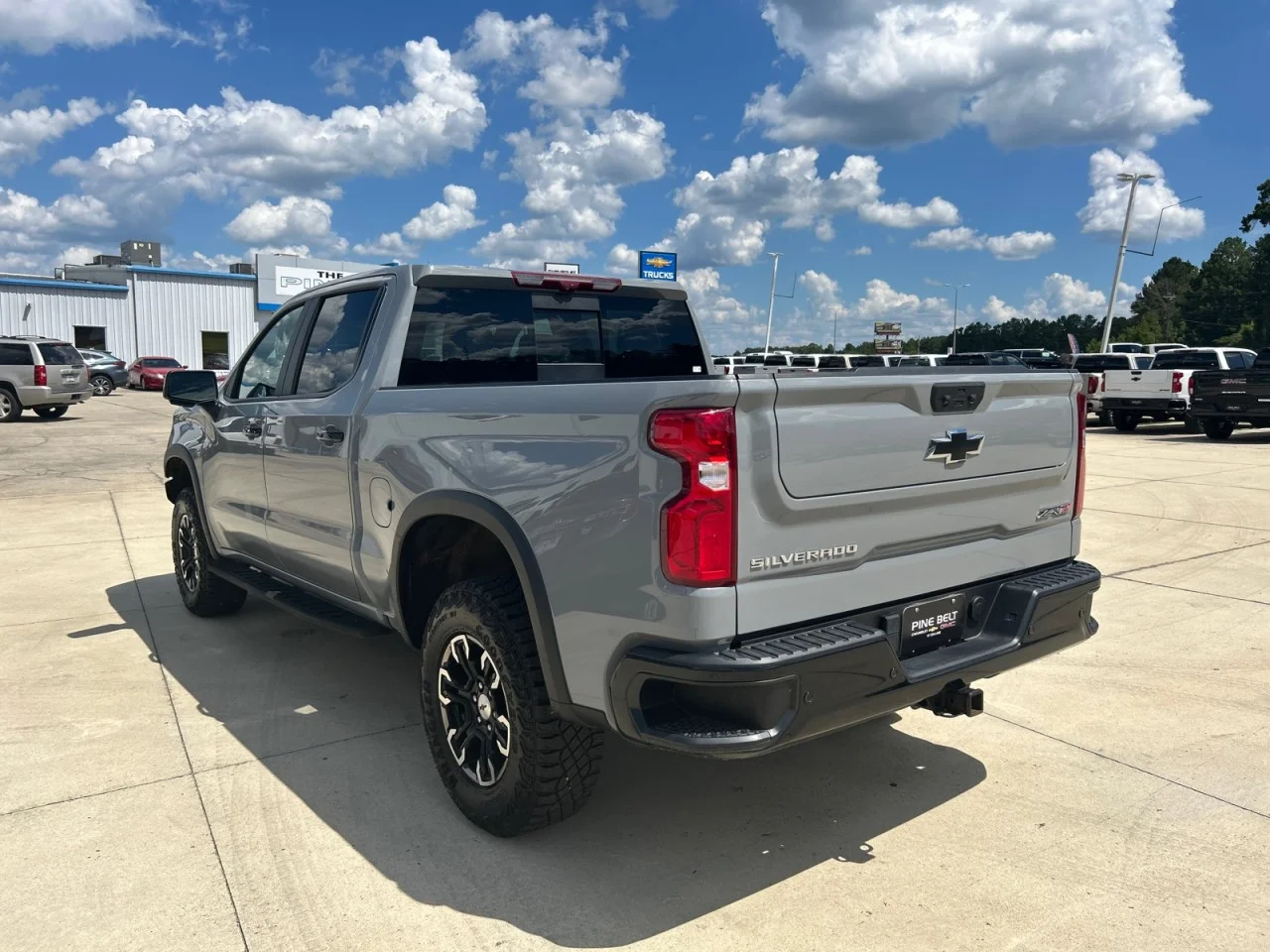 Used 2024 Slate Gray Metallic Chevrolet ZR2 image 4