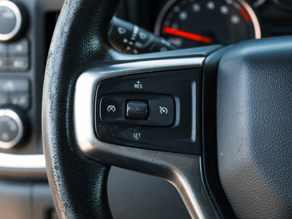 Used 2020 Shadow Gray Metallic Chevrolet LT image 12