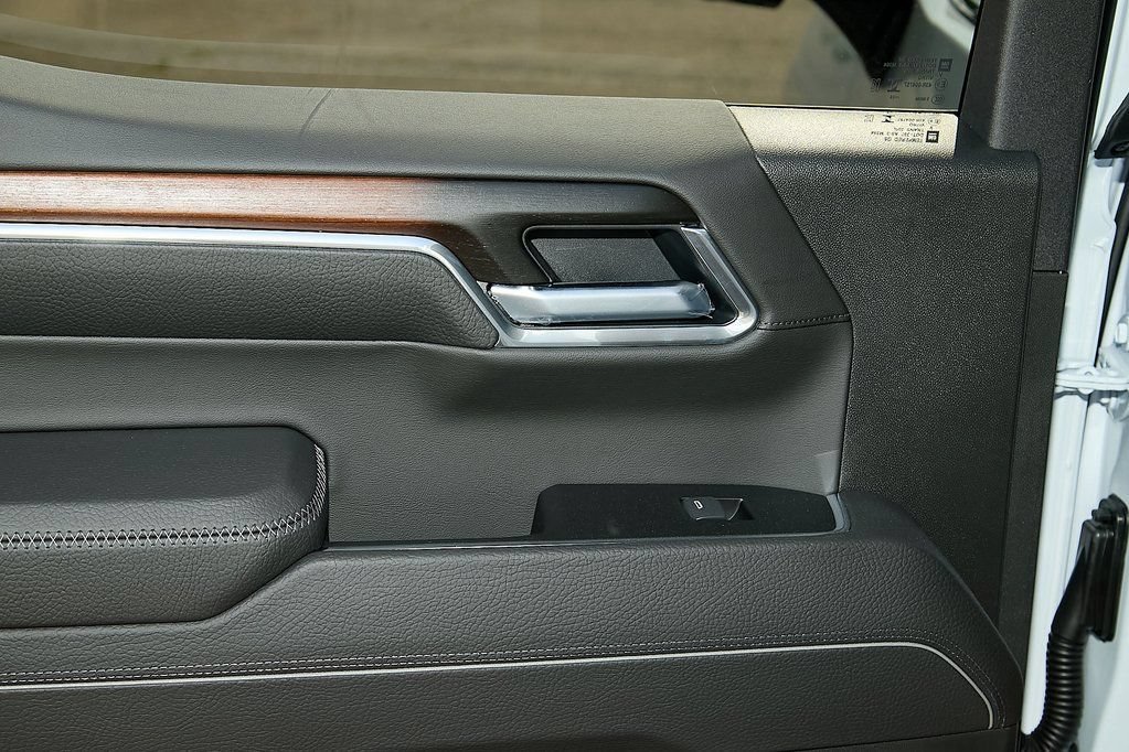 New 2026 Glacier White Tricoat GMC Denali image 42