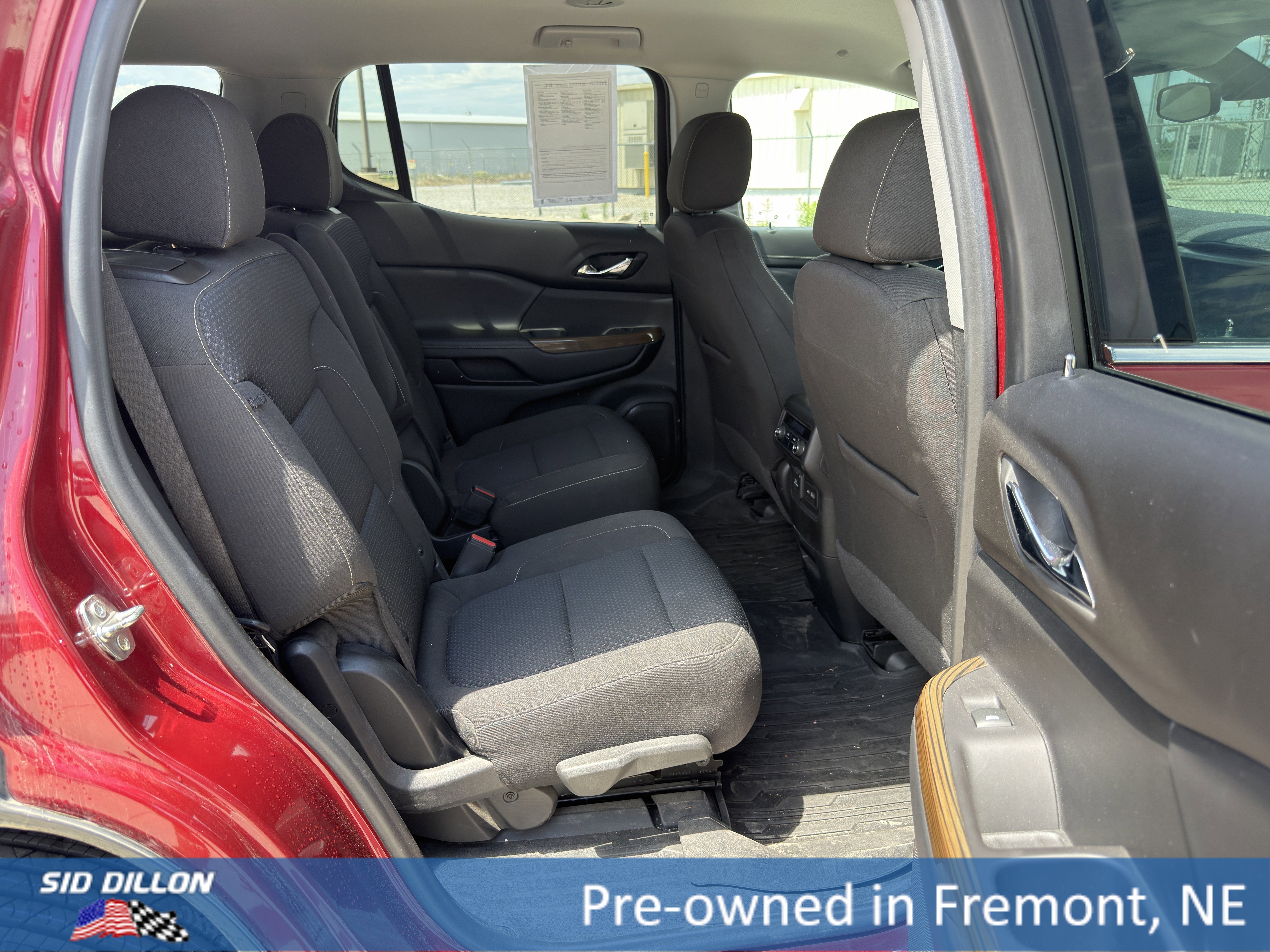 Used 2020 Red Quartz Tintcoat GMC SLE image 13