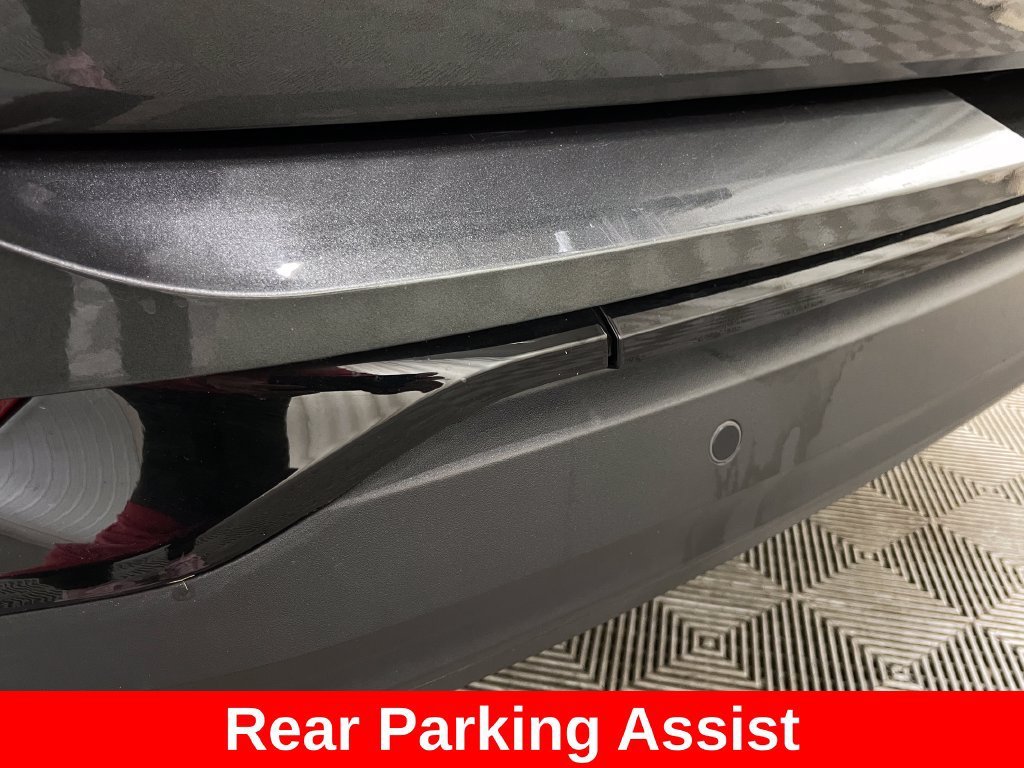 Used 2021 GRAPHITE GRAY METALLIC GMC SLT image 14