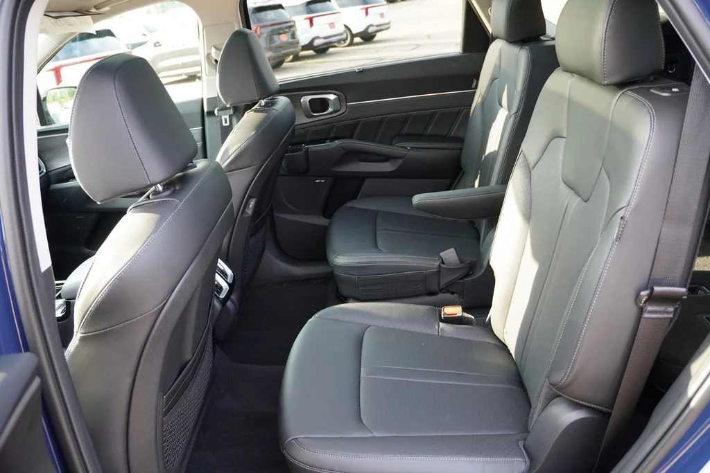 Used 2026 Midnight Lake Blue Kia X-Line SX image 17