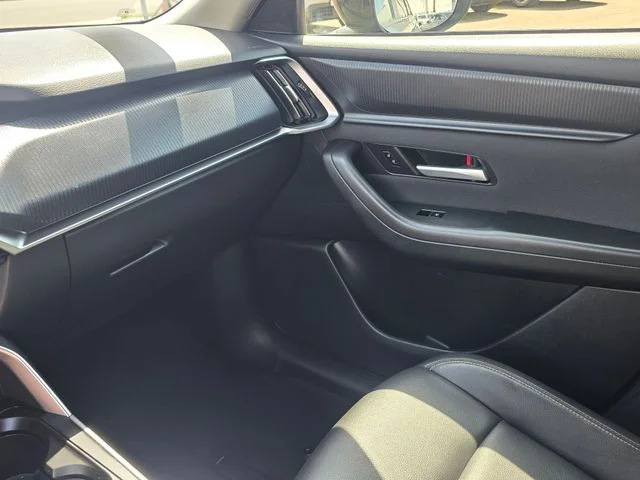 Used 2024 Black Mazda 3.3 Turbo Select image 37