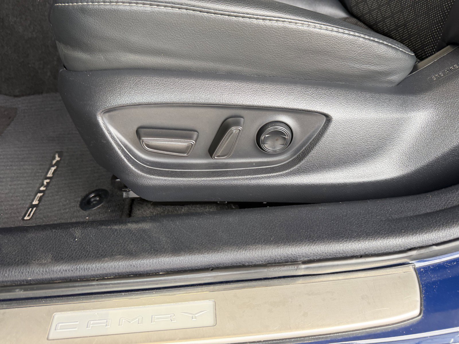 Used 2023 Reservoir Blue Toyota XSE image 21