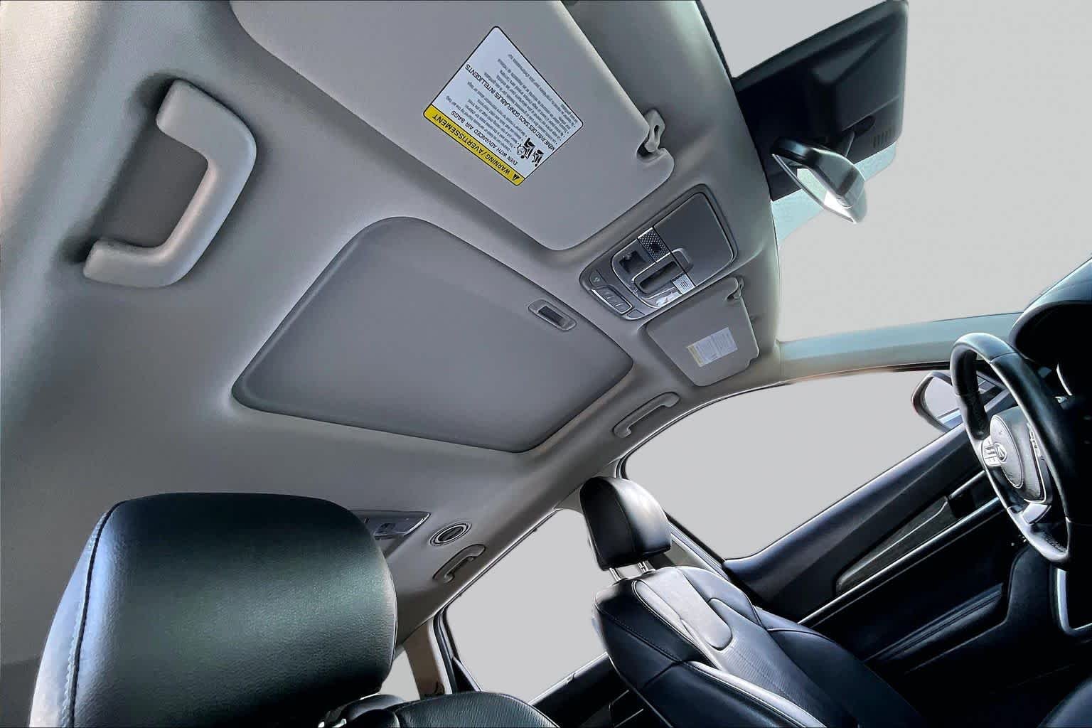 Used 2021 Wolf Gray Kia EX image 14