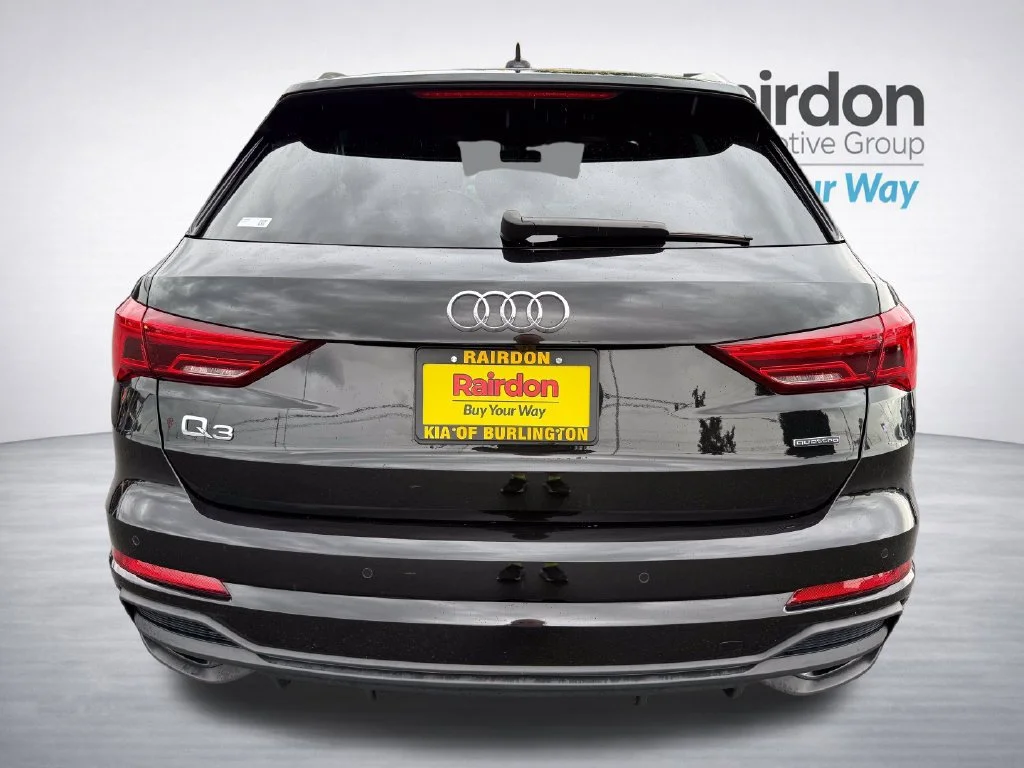 Used 2023 Black Metallic Audi S line Premium image 6