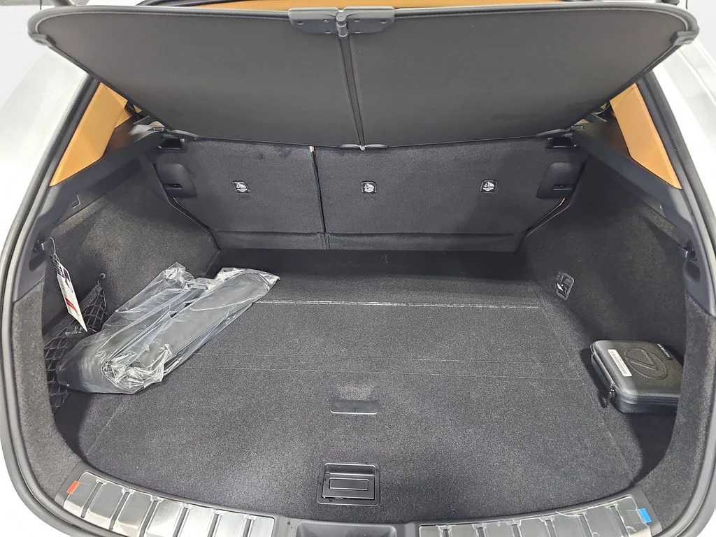 New 2026  Lexus 350h Premium image 10