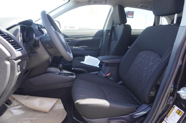 New 2026 Labrador Black Pearl Mitsubishi 2.0 ES image 16