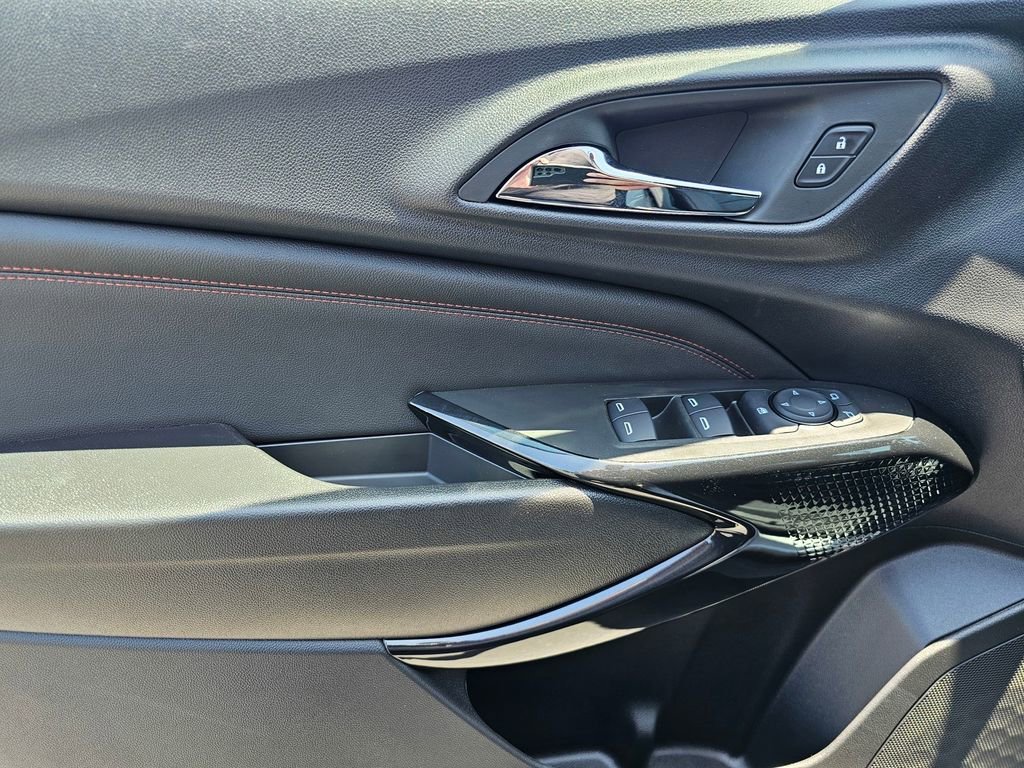 2026 Chevrolet Trax RS - Photo 16