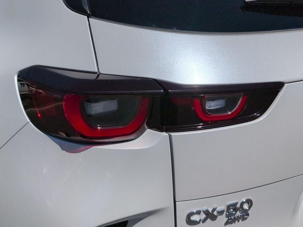 2025 Mazda CX-50 Select - Photo 16