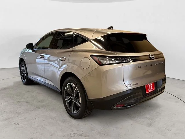 New 2026 Gold Nissan SL image 3