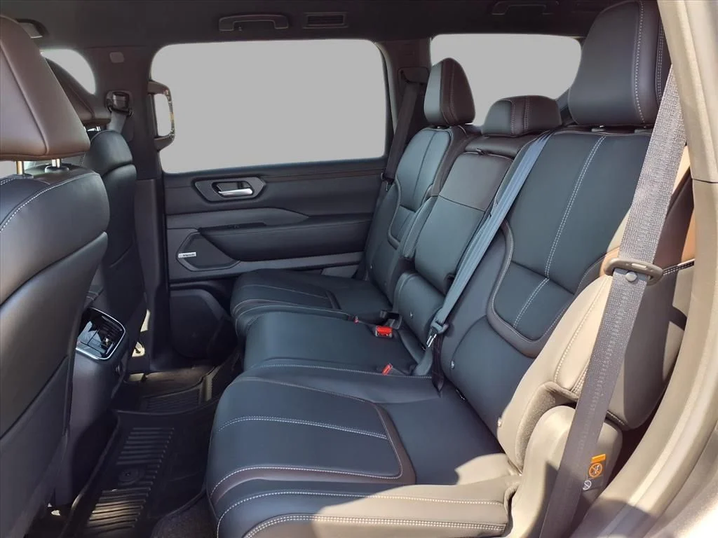 2026 Nissan Armada SL - Photo 21