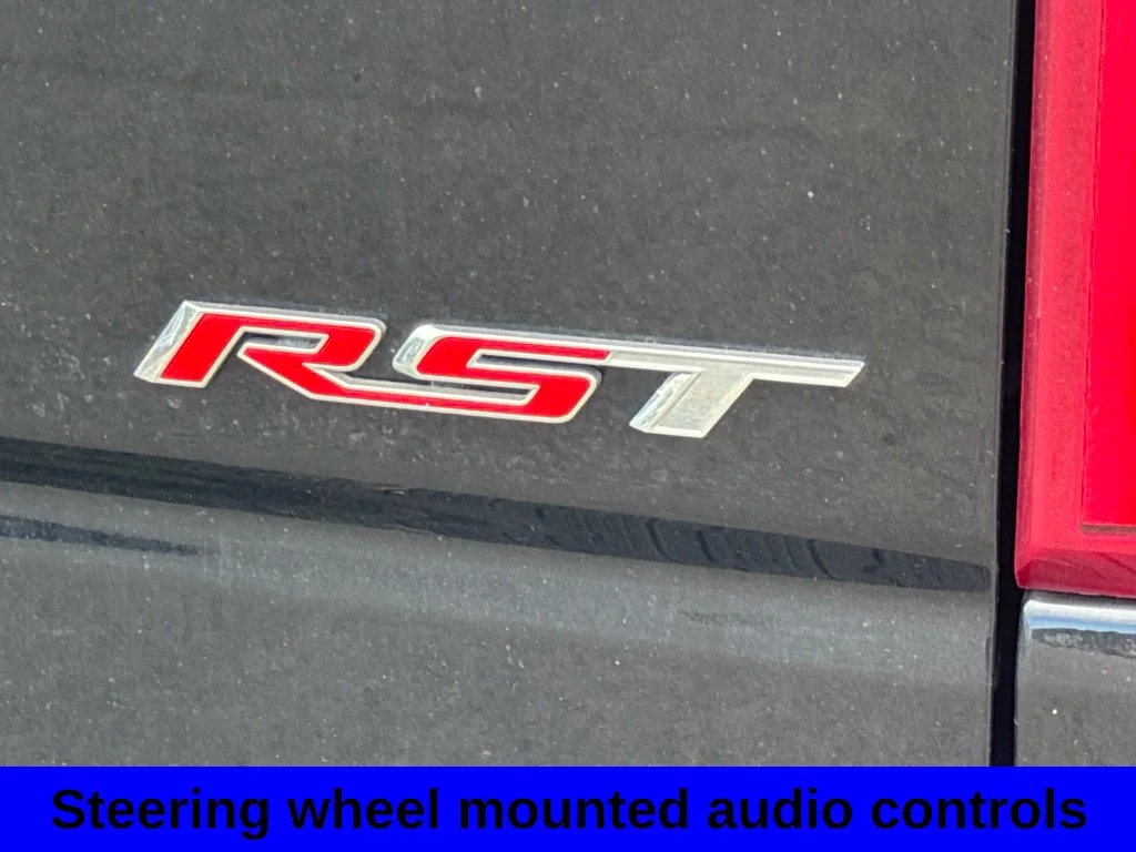 Used 2020 Black Chevrolet RST image 5