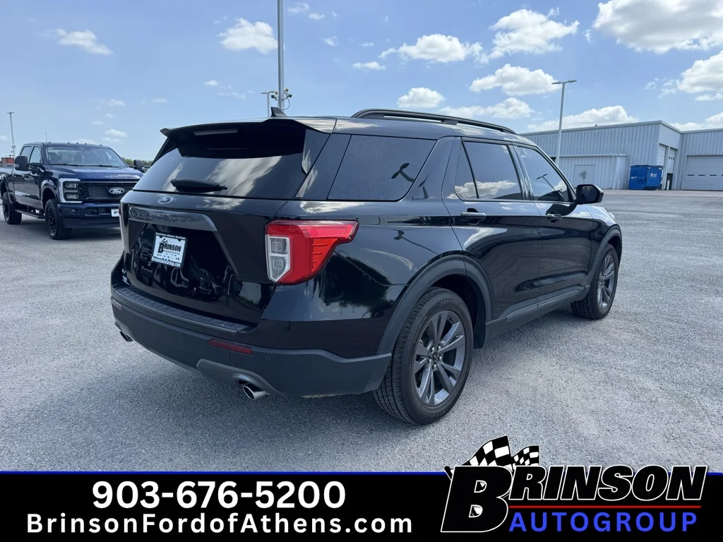 Certified Used 2023 Agate Black Metallic Ford XLT image 5