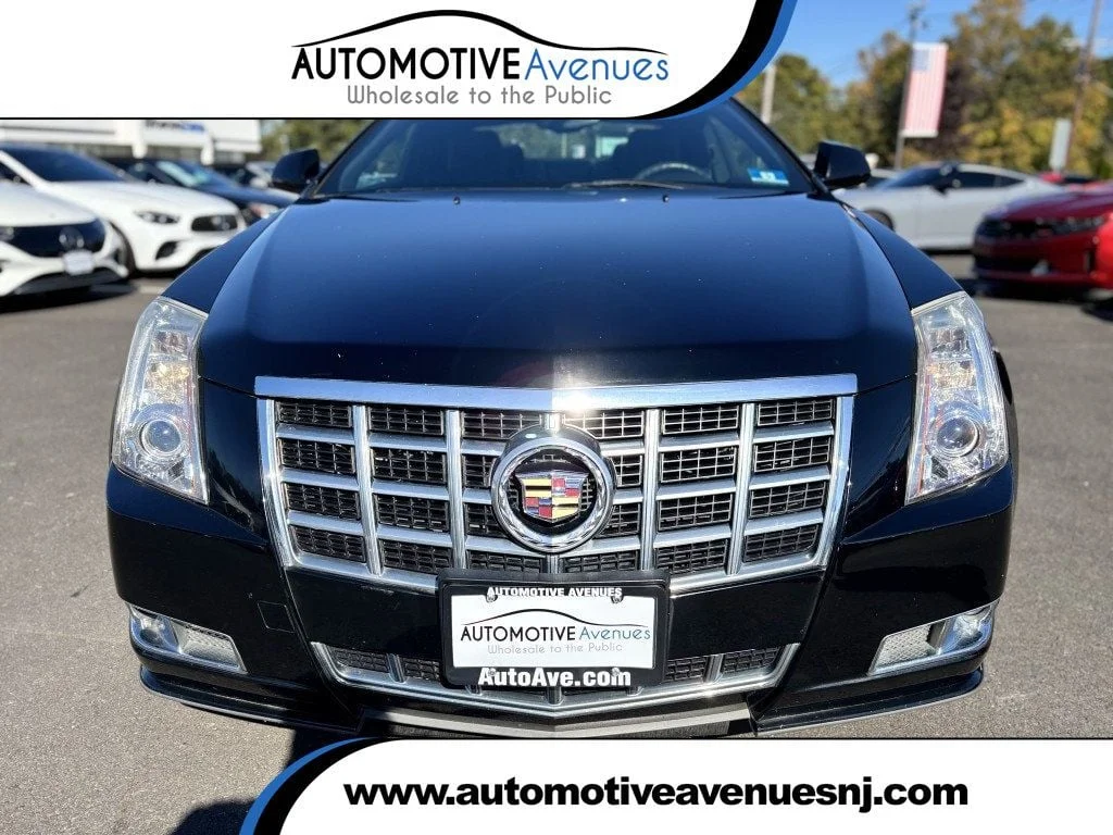 2014 Cadillac CTS Coupe 2dr Coupe Performance AWD w/ Bose Navigation & Power Sunroof
