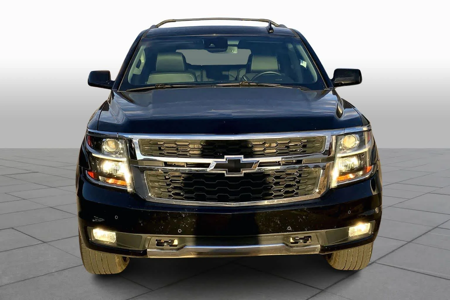 Used 2020 BLACK Chevrolet LT image 4