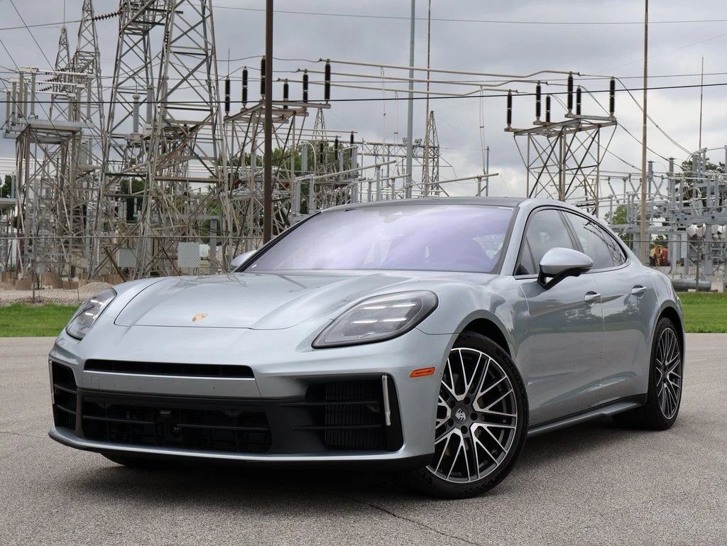 2025 Porsche Panamera