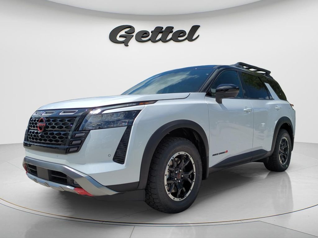 Everest White Pearl Tricoat/Super Black 2026 Nissan Pathfinder SUV / Crossover All-Wheel Drive 9-Speed Automatic