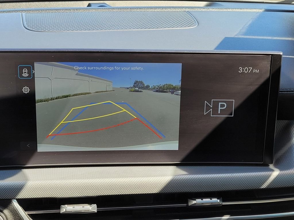 Used 2024 White Hyundai SEL image 19