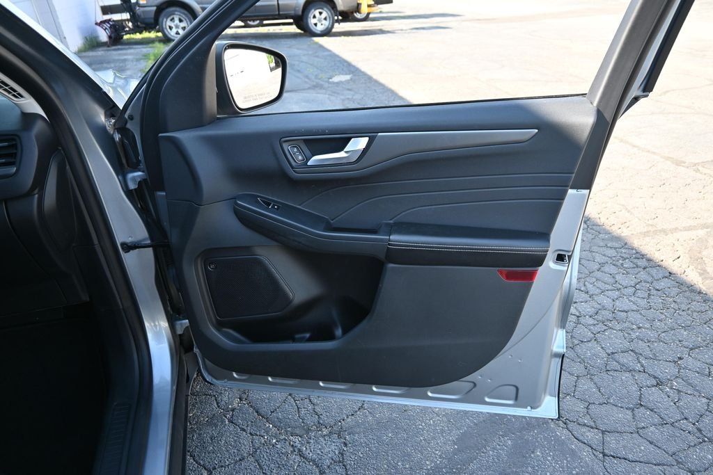 Certified Used 2023 Silver Metallic Ford Active image 24