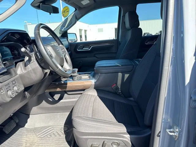 Used 2024 Slate Gray Metallic Chevrolet LT Trail Boss image 11