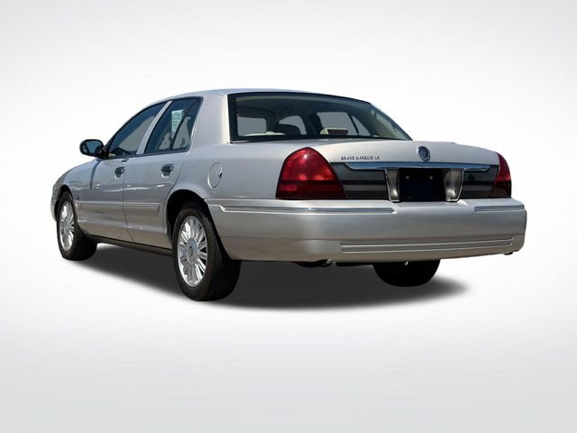 Used 2009 Smokestone Clearcoat Metallic Mercury LS image 21