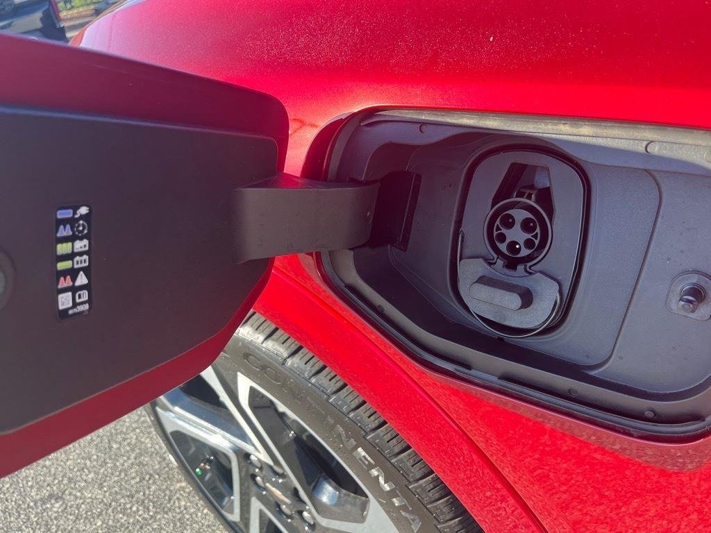 2025 Chevrolet Equinox EV 1LT - Photo 28