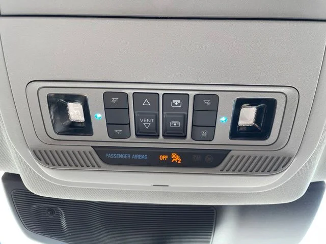 Used 2024 Silver Ford XLT image 41