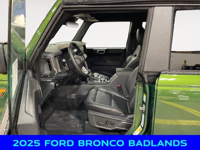 New 2025 Green Ford Badlands image 24