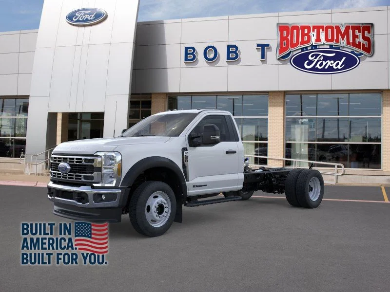 2025 Ford F-550 Super Duty Chassis Cab